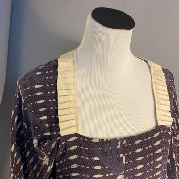 Dusty silk dress with cream grosgrain ruffle - Picture 2 of 10